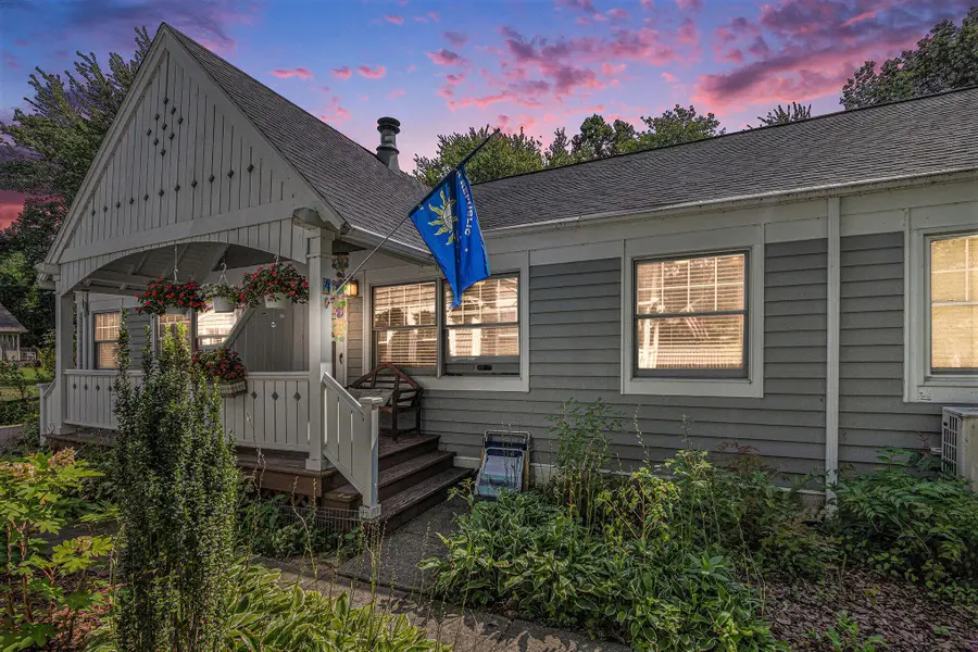 15577 Victor Road #4, Union Pier, MI 49129 - #2