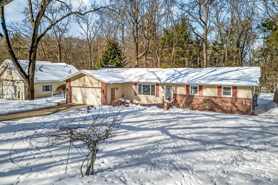 604 E Muskegon Avenue, Whitehall, MI 49461 - #3