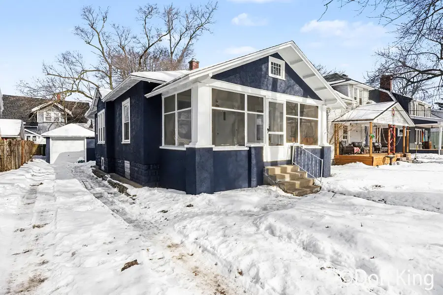 707 Graceland Street Ne, Grand Rapids, MI 49505 - #2