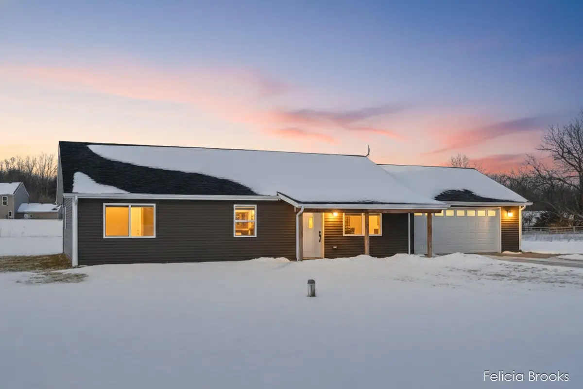 2531 Daisy Lane, Middleville, MI 49333 - #1