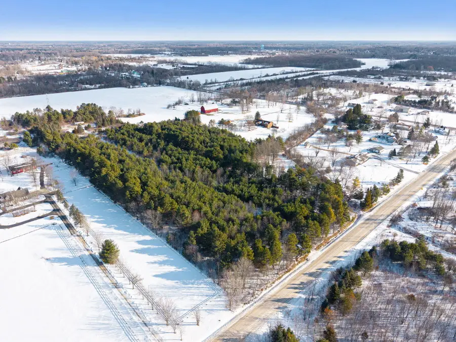 8110 Calkins Road, Flushing, MI 48433 - #3