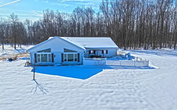 31643 Frost Street, Dowagiac, MI 49047