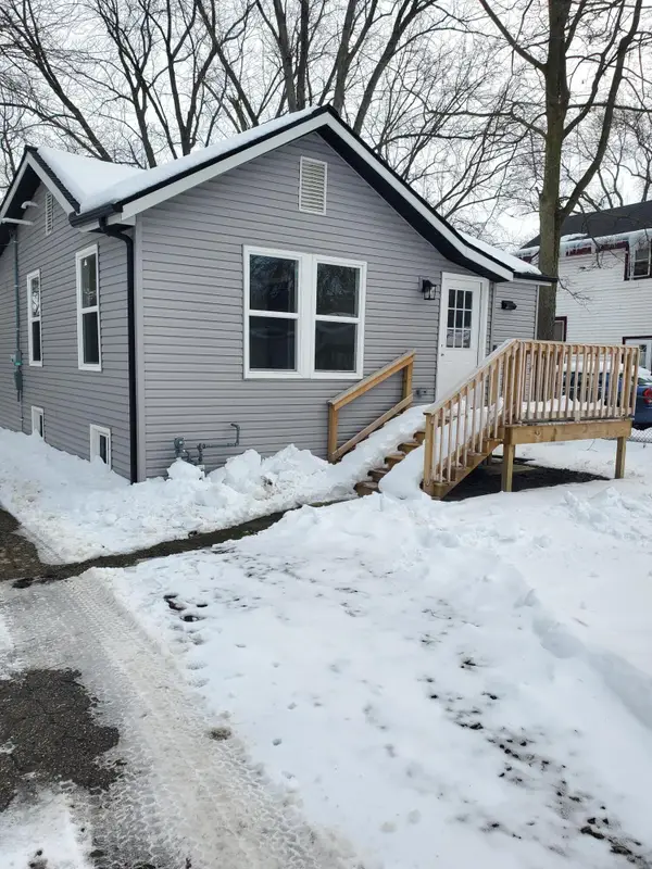 1347 Rose Avenue, Benton Harbor, MI 49022