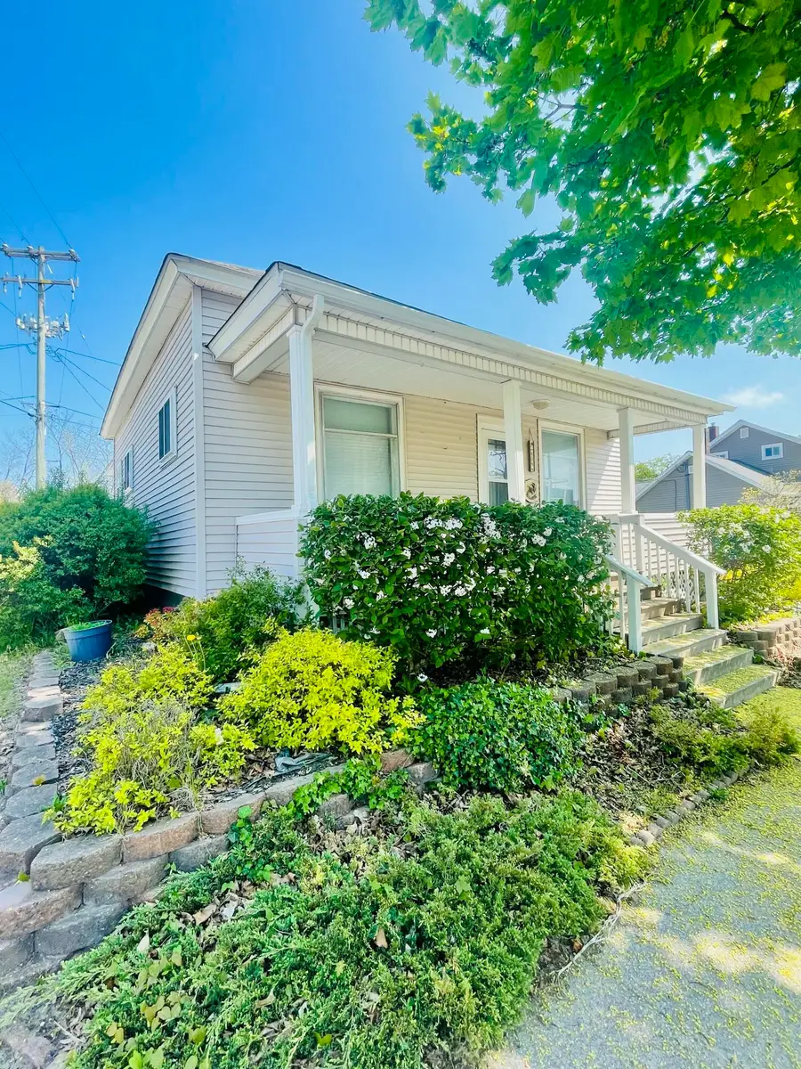 404 W Court Street, Ludington, MI 49431 - #2