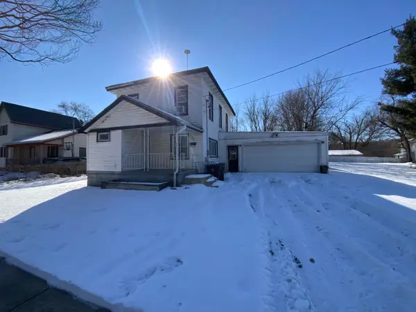 609 W Center Street, Albion, MI 49224