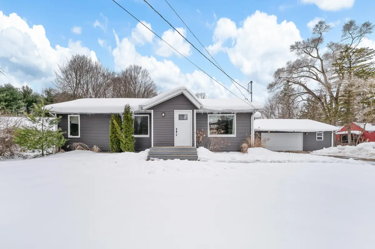 10378 Old 31, Berrien Springs, MI 49103 - #1