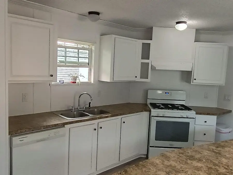 411 S Grover Avenue #Lot 19, Alma, MI 48801 - #3