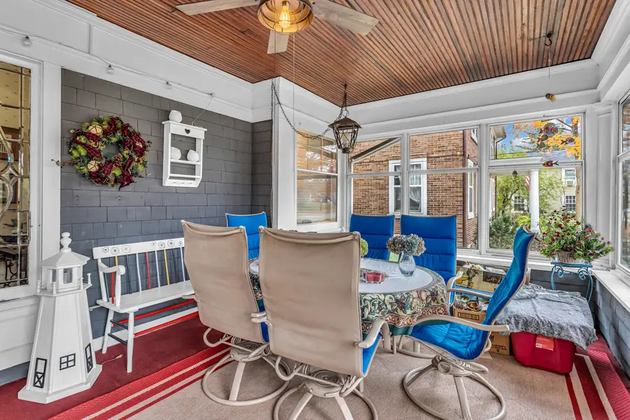 218 4th Street, Jackson, MI 49201 - #2