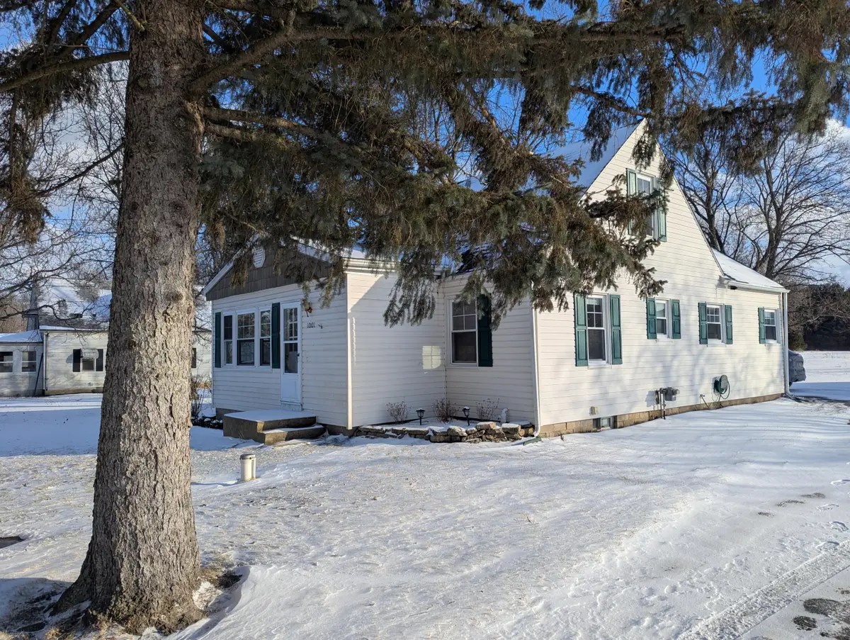 10101 Carpenter Road, Flushing, MI 48433 - #1