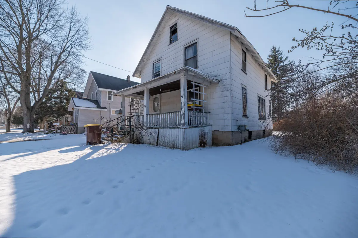 535 Republic Avenue, Alma, MI 48801 - #1