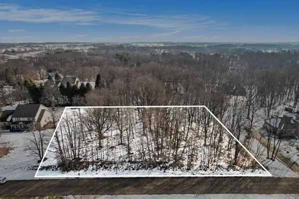 # Garrett Way #17, Marshall, MI 49068