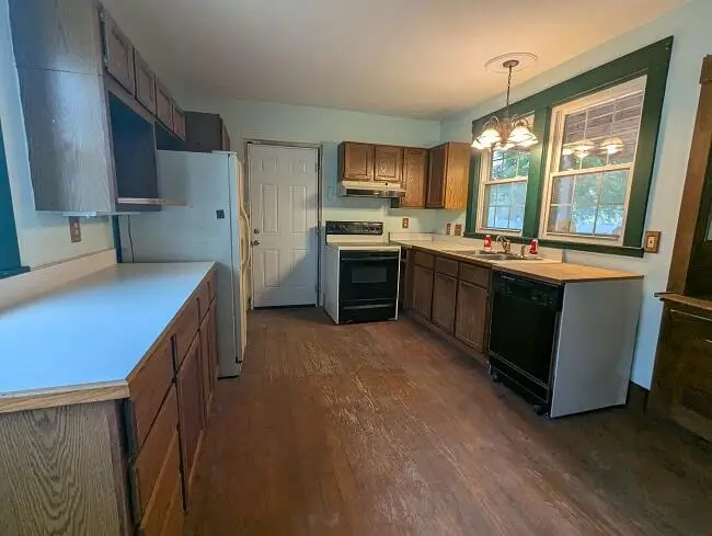 1205 E Ganson Street, Jackson, MI 49201 - #2