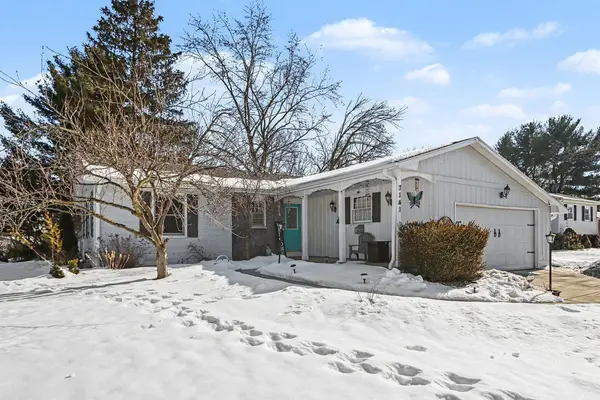 7141 Carlsbrook Lane, Portage, MI 49024