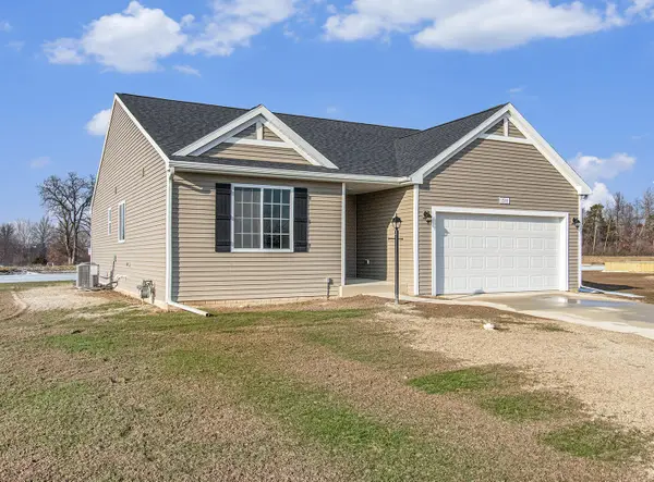 400 Carefree Court, Niles, MI 49120