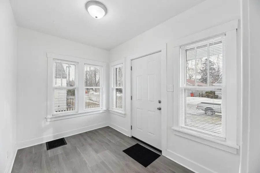 177 Hastings Avenue, Benton Harbor, MI 49022 - #3