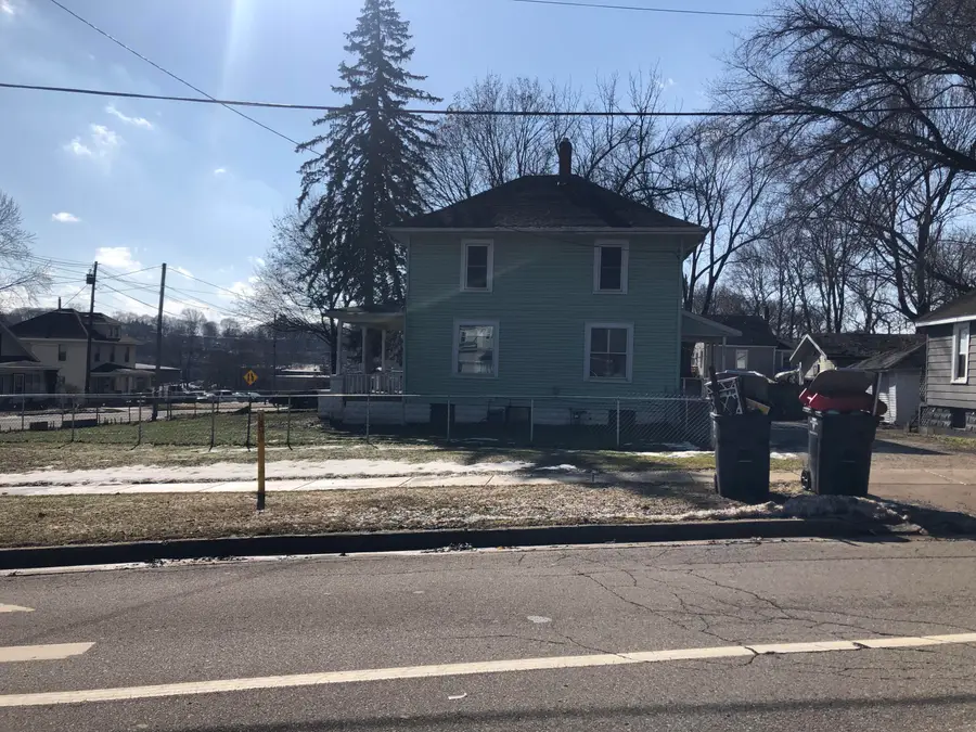 315 N Red Bud Trail N, Buchanan, MI 49107 - #2