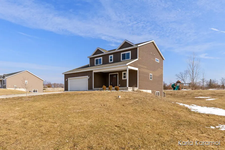 5268 N Point Drive, Pierson, MI 49339 - #2