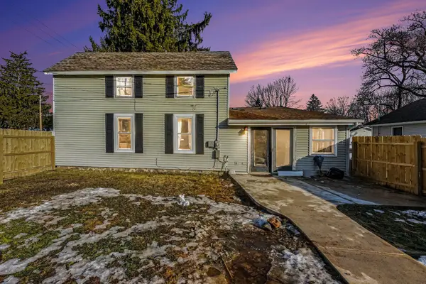 305 S 1st Street, Edmore, MI 48829