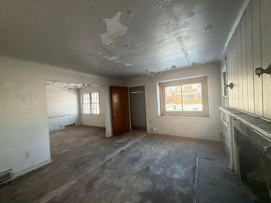 4320 Devonshire Road, Detroit, MI 48224 - #3