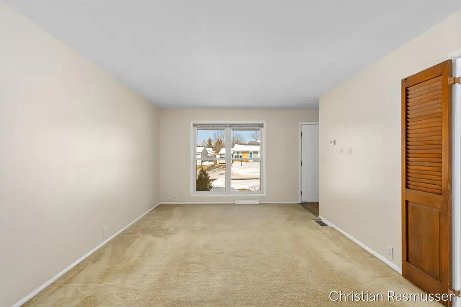 4338 Northgate Drive Ne, Grand Rapids, MI 49525 - #3