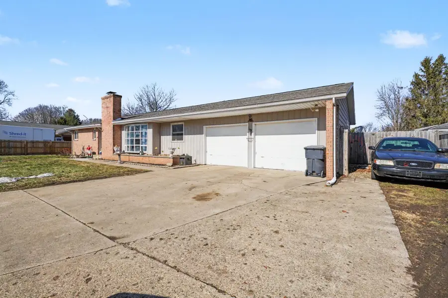 203 E Vienna Street, Schoolcraft, MI 49087 - #2