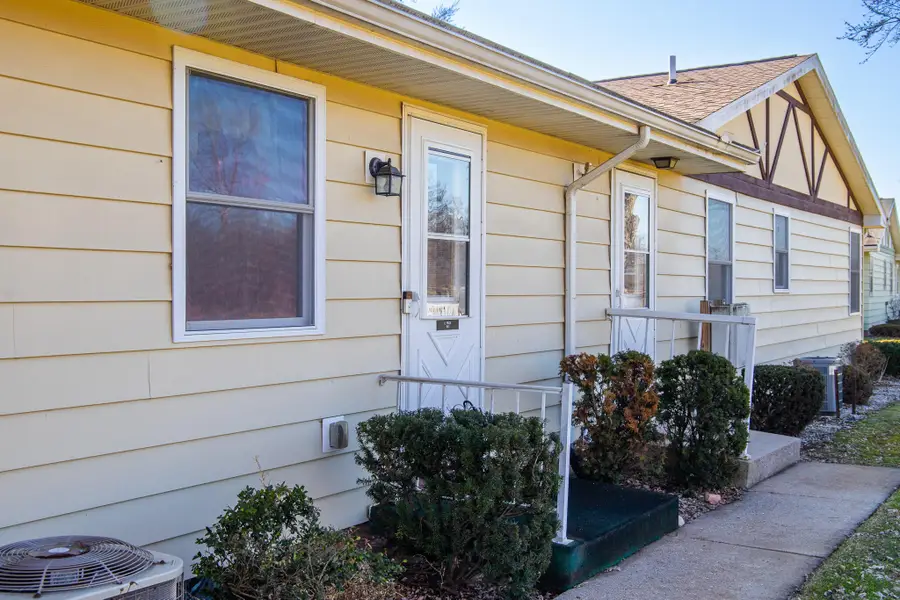 941 Andover Court Se, Kentwood, MI 49508 - #3