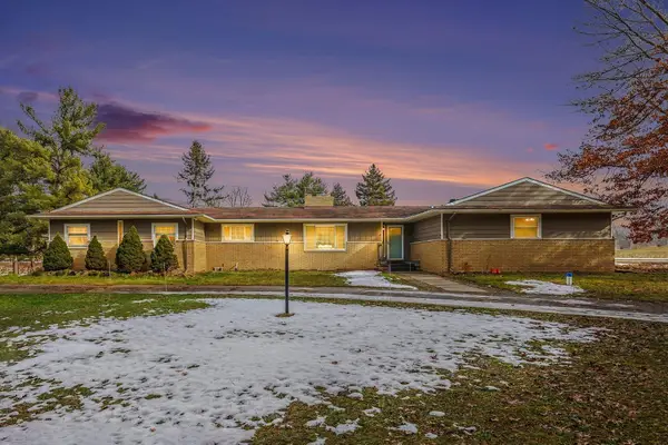 1575 Kellogg Road, Brighton, MI 48114