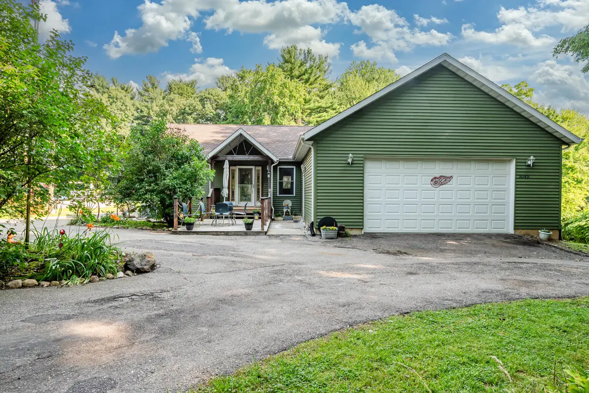 3045 Little Glendora Road, Buchanan, MI 49107 - #1