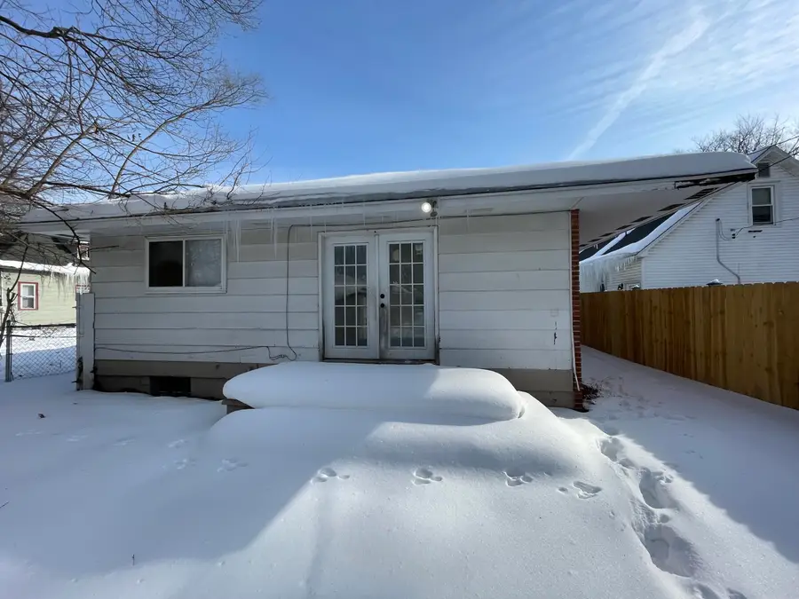 2111 6th Street, Muskegon, MI 49444 - #2