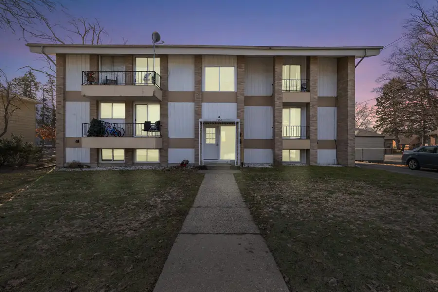 1920 Porter Street Sw, Wyoming, MI 49519 - #2