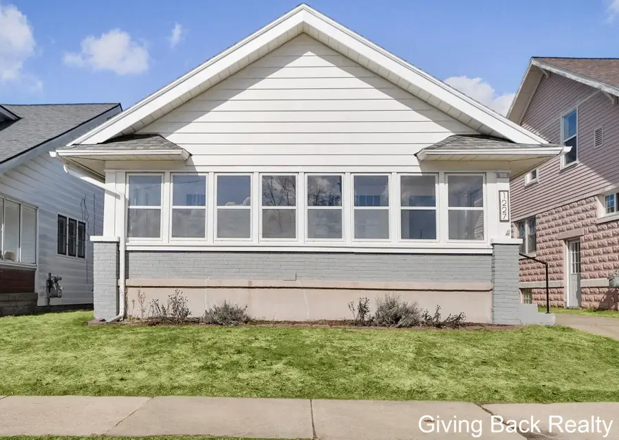 1227 Joosten Street Sw, Wyoming, MI 49509 - #3