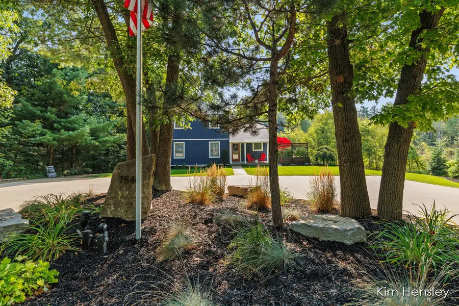 7540 Jericho Avenue Ne, Rockford, MI 49341 - #3