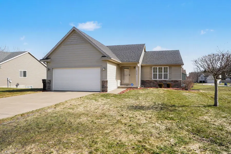 4660 Haywood Drive Se, Kentwood, MI 49512 - #3