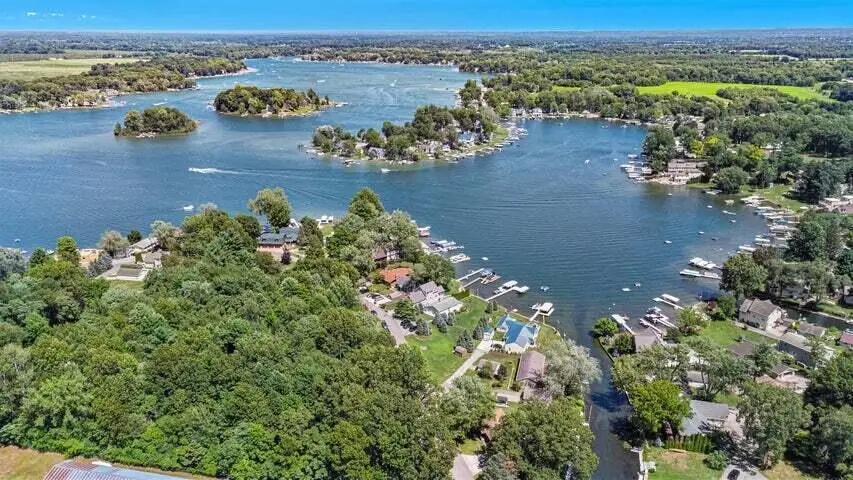 50040 South Street, Dowagiac, MI 49047 - #2