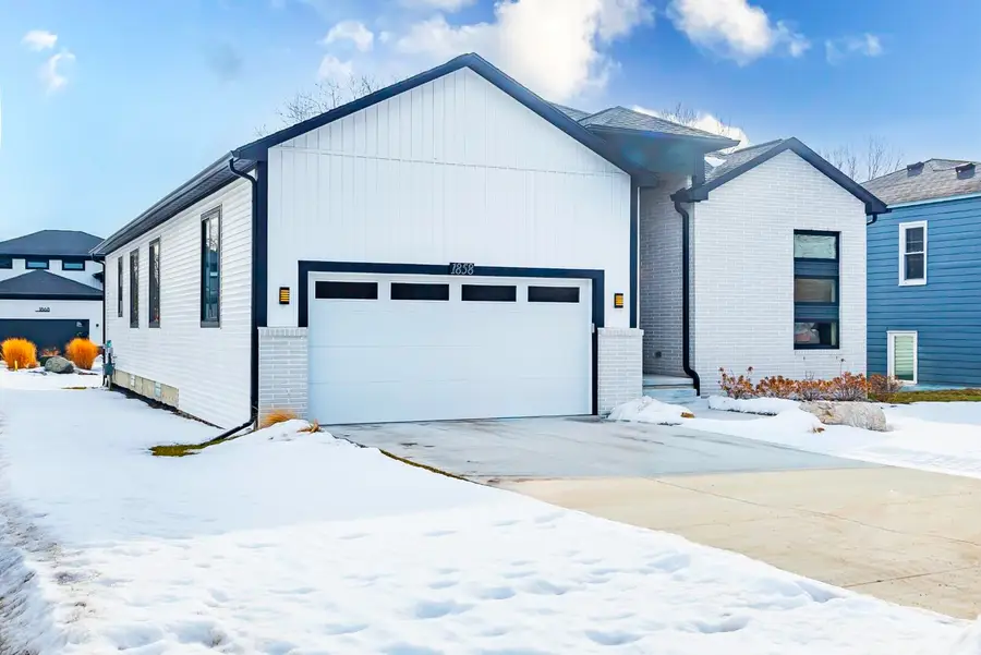 1858 Upland Drive, Ann Arbor, MI 48105 - #2