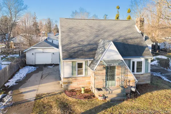 625 W Clinton Street, Hastings, MI 49058