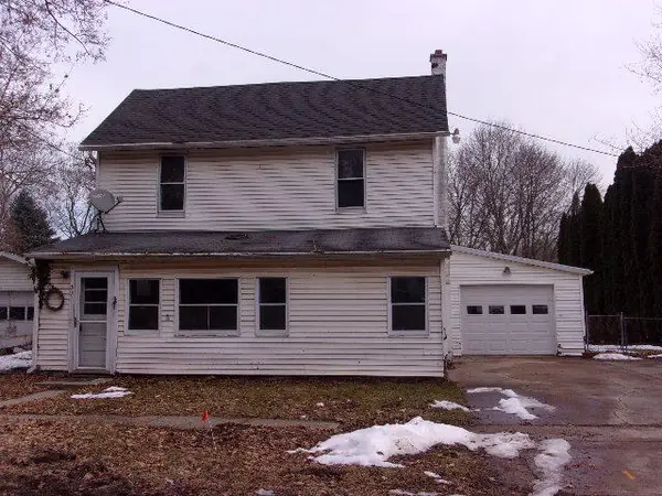 321 S Wood Street, Hudson, MI 49247