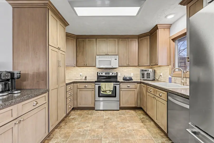 211 Orlando Avenue, Holland, MI 49423 - #2