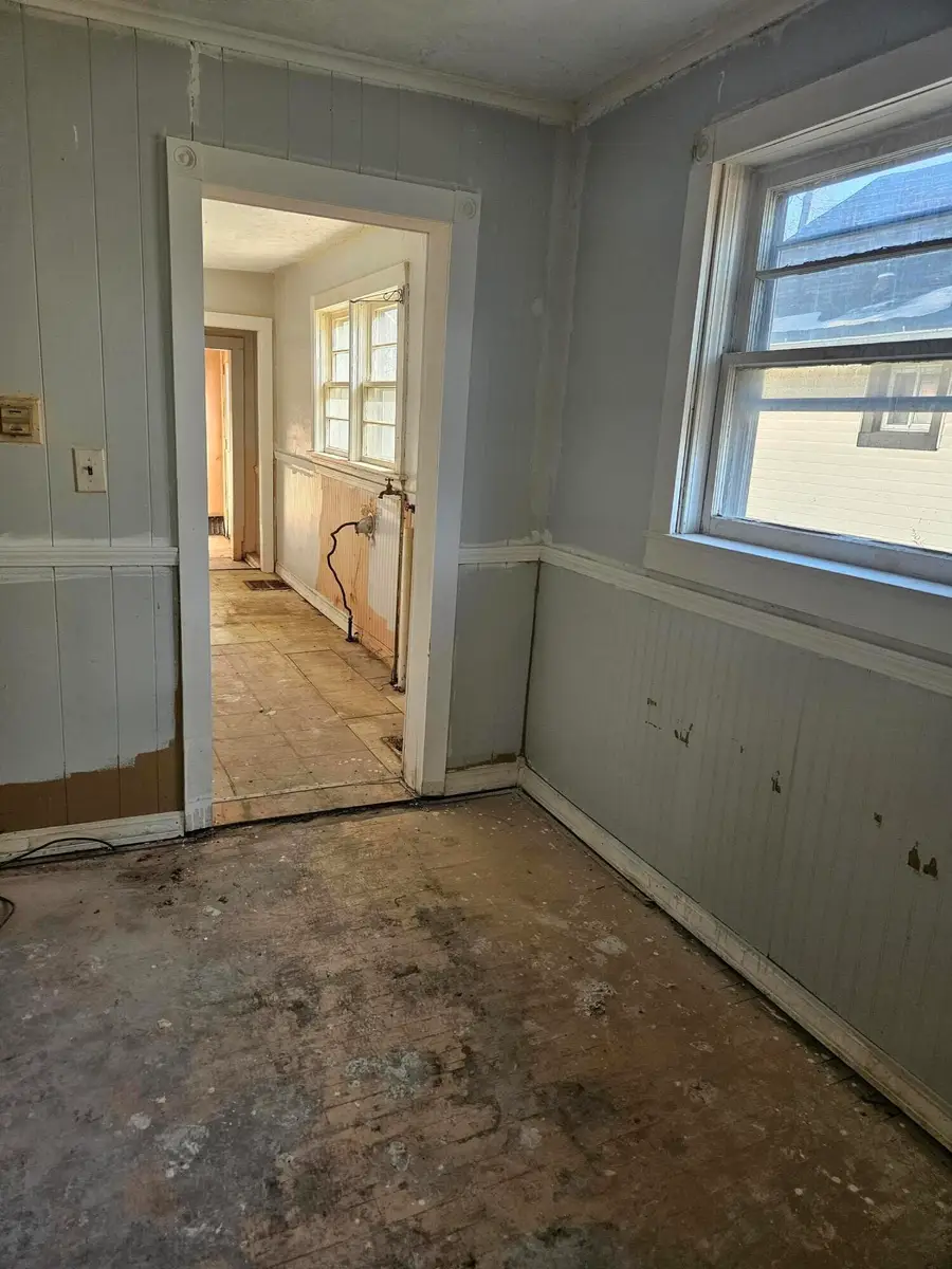 552 Pine Avenue Nw, Grand Rapids, MI 49504 - #3