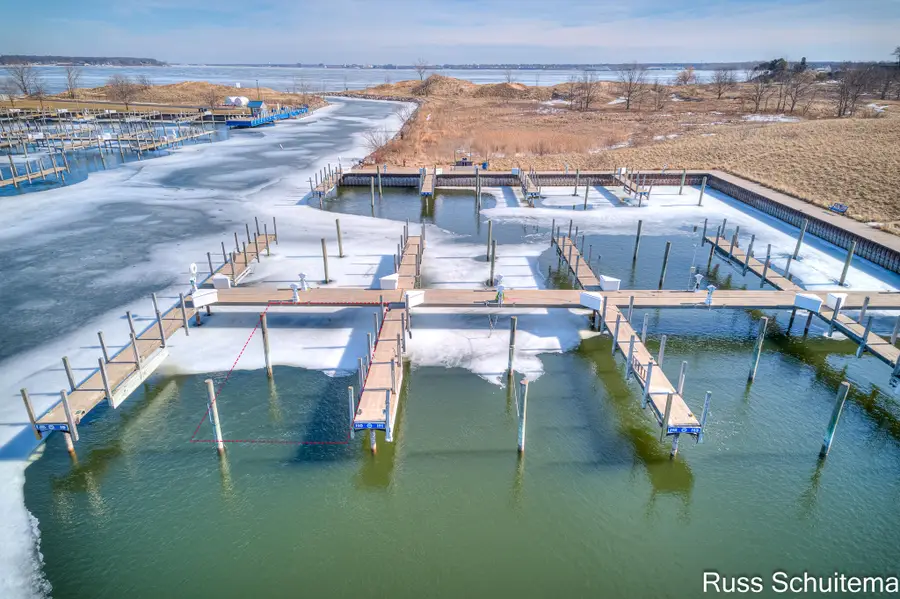 3429 Fulton Avenue #I-10, Muskegon, MI 49441 - #2