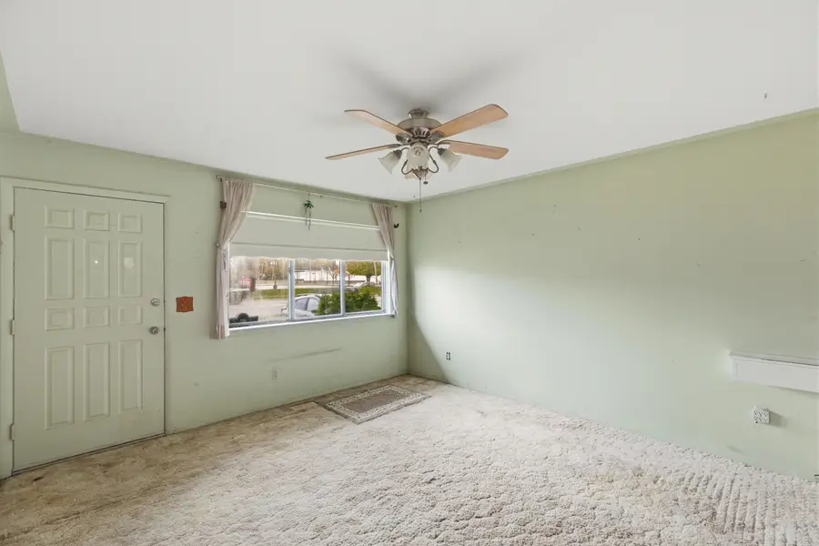 12111 Inkster Road, Livonia, MI 48150 - #3