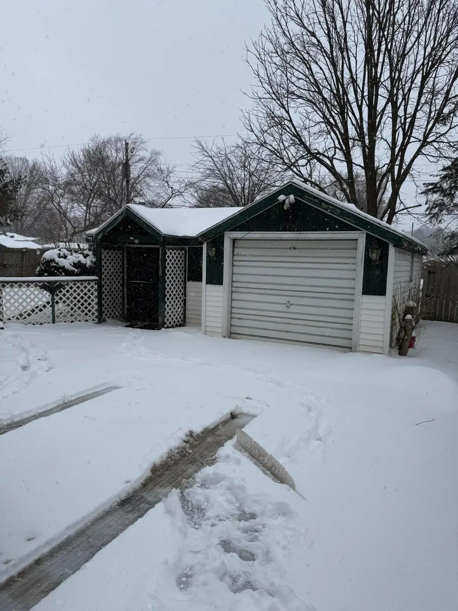 2529 Lake Shore Drive, Niles, MI 49120 - #2