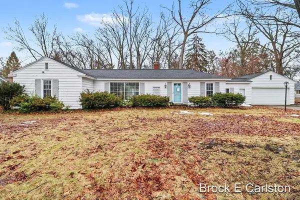 428 Oaknoll Drive, Muskegon, MI 49445