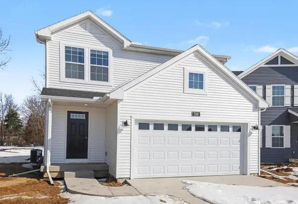 1002 Cedarwood Drive, Greenville, MI 48838