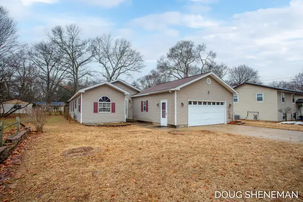 128 129th Avenue, Holland, MI 49424