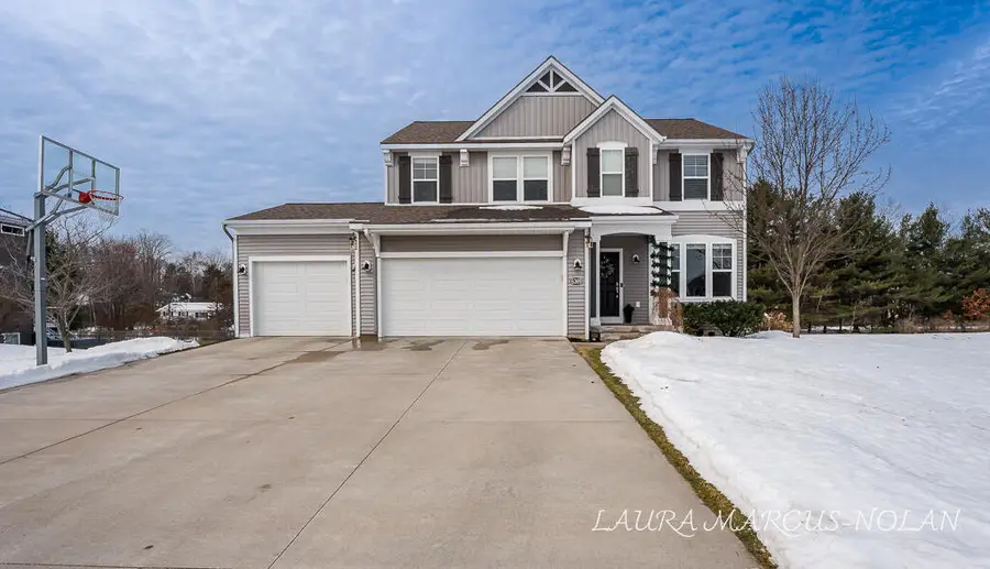 6269 Wilmington Drive, Norton Shores, MI 49444 - #2