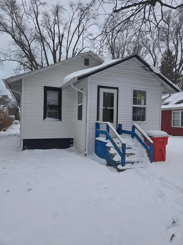 831 La Salle Street, Benton Harbor, MI 49022