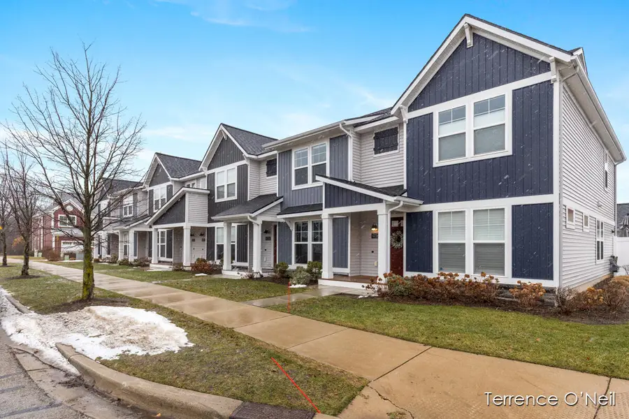 6738 Promenade Street Ne, Rockford, MI 49341 - #2