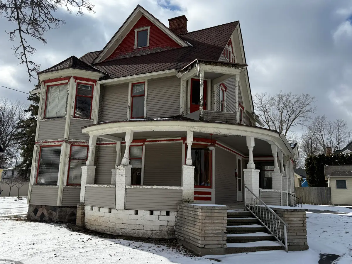 504 S Superior Street, Albion, MI 49224 - #1