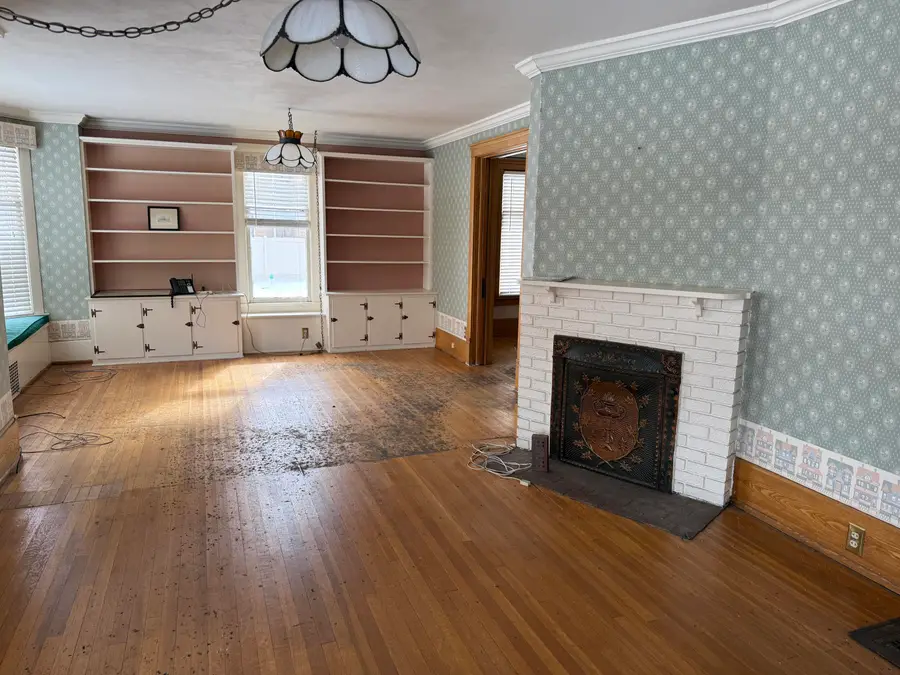 504 S Superior Street, Albion, MI 49224 - #2